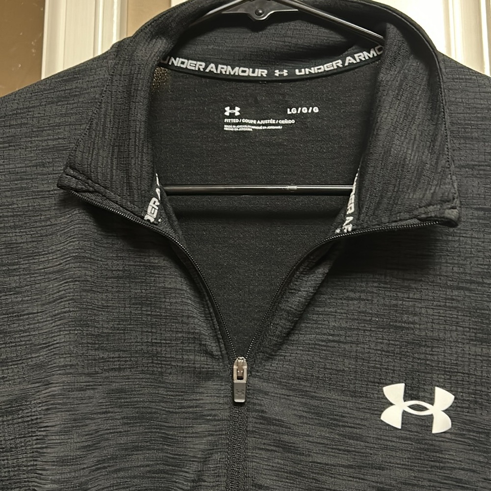Under Armour black mock turtleneck long sleeve shirt. Size L - Picture 2 of 6